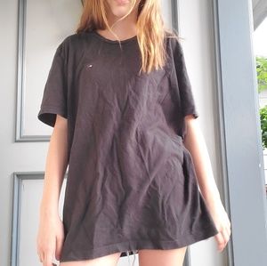 tommy hilfiger large black tshirt
